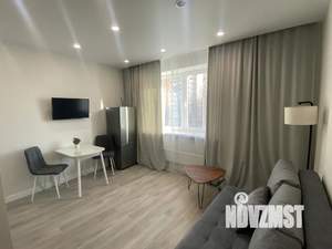 Студия квартира, посуточно, 25м2, 2/17 этаж