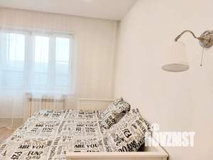 1-к квартира, посуточно, 27м2, 18/25 этаж