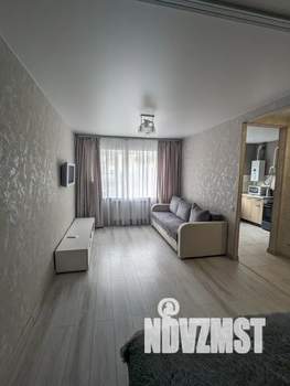 1-к квартира, посуточно, 32м2, 1/5 этаж