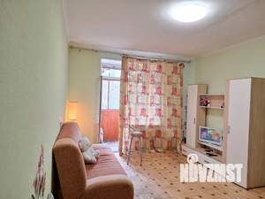 1-к квартира, посуточно, 35м2, 3/3 этаж