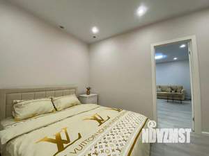 2-к квартира, посуточно, 55м2, 1/1 этаж