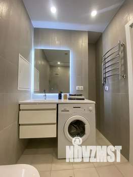 Студия квартира, посуточно, 30м2, 2/17 этаж