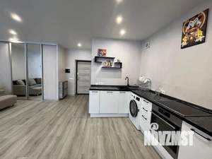 Студия квартира, посуточно, 37м2, 3/4 этаж