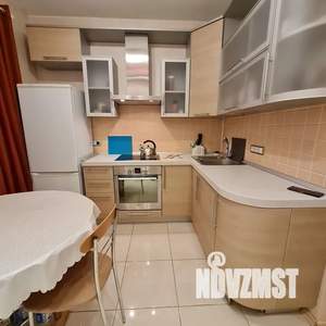 2-к квартира, посуточно, 60м2, 7/15 этаж