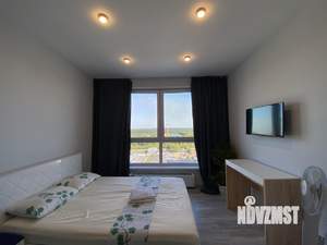 Студия квартира, посуточно, 30м2, 17/17 этаж