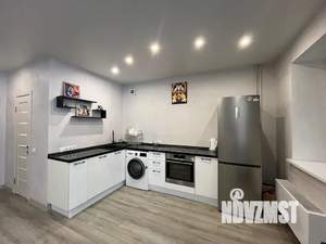 Студия квартира, посуточно, 37м2, 3/4 этаж