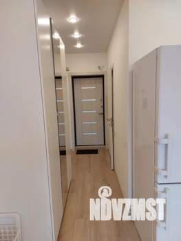 1-к квартира, посуточно, 27м2, 18/25 этаж