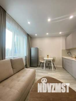 Студия квартира, посуточно, 30м2, 2/17 этаж