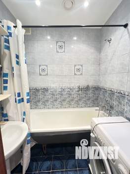 2-к квартира, вторичка, 41м2, 1/4 этаж