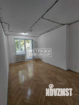 3-к квартира, вторичка, 56м2, 3/5 этаж