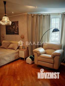 2-к квартира, вторичка, 63м2, 9/17 этаж