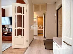 2-к квартира, вторичка, 52м2, 9/16 этаж
