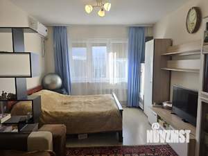 1-к квартира, вторичка, 42м2, 8/17 этаж