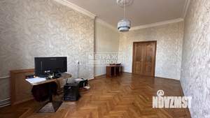 2-к квартира, вторичка, 61м2, 5/5 этаж
