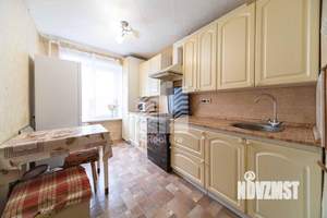 3-к квартира, вторичка, 54м2, 8/9 этаж