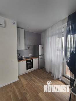 Студия квартира, вторичка, 32м2, 10/17 этаж