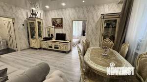 2-к квартира, вторичка, 63м2, 1/5 этаж