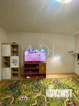2-к квартира, вторичка, 64м2, 2/4 этаж