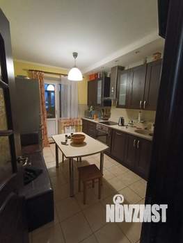 2-к квартира, вторичка, 49м2, 1/10 этаж