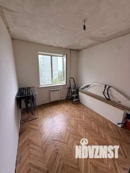 3-к квартира, вторичка, 68м2, 9/9 этаж