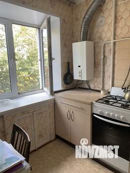 2-к квартира, вторичка, 42м2, 3/5 этаж