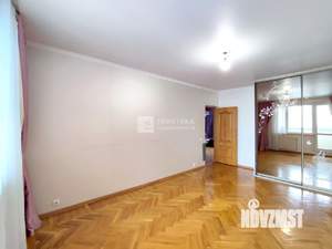 Фото квартиры на продажу (10)