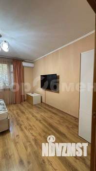 2-к квартира, вторичка, 52м2, 1/14 этаж
