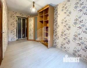 2-к квартира, вторичка, 45м2, 1/4 этаж