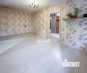 2-к квартира, вторичка, 45м2, 1/4 этаж