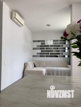 3-к квартира, вторичка, 90м2, 1/6 этаж