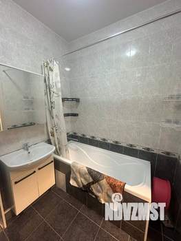 Студия квартира, вторичка, 35м2, 2/17 этаж