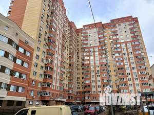 2-к квартира, вторичка, 64м2, 2/17 этаж