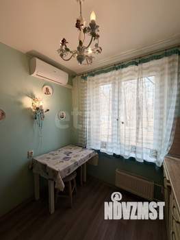 2-к квартира, вторичка, 58м2, 1/9 этаж