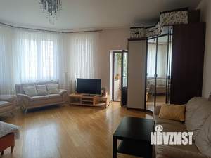 4-к квартира, вторичка, 170м2, 5/6 этаж