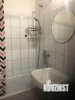 2-к квартира, вторичка, 64м2, 4/17 этаж