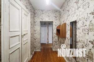 2-к квартира, вторичка, 53м2, 1/4 этаж