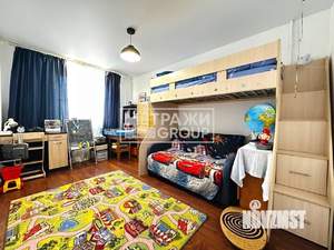3-к квартира, вторичка, 71м2, 9/9 этаж