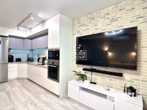 2-к квартира, вторичка, 84м2, 7/17 этаж