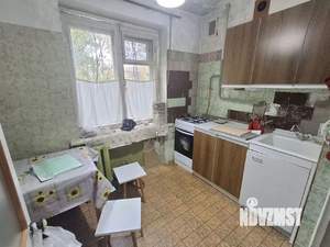 2-к квартира, вторичка, 42м2, 1/9 этаж
