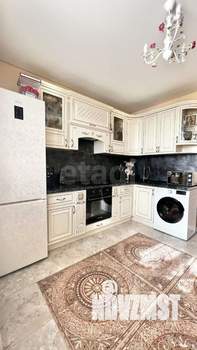 2-к квартира, вторичка, 60м2, 18/18 этаж