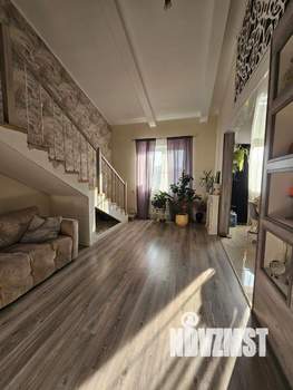 4-к квартира, вторичка, 100м2, 4/4 этаж