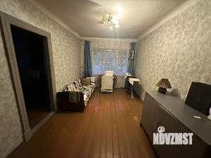 3-к квартира, вторичка, 54м2, 1/2 этаж