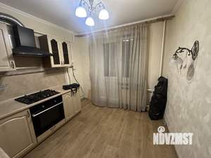 2-к квартира, вторичка, 52м2, 1/10 этаж