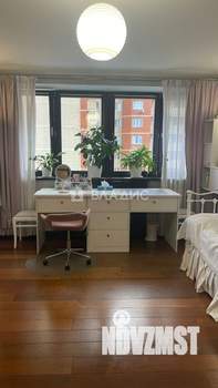 4-к квартира, вторичка, 165м2, 8/16 этаж