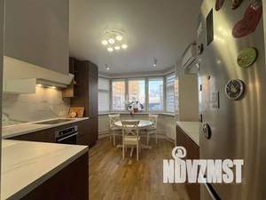 3-к квартира, вторичка, 80м2, 10/17 этаж