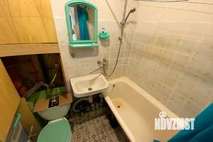 2-к квартира, вторичка, 43м2, 3/5 этаж