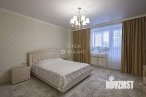 3-к квартира, вторичка, 95м2, 2/18 этаж