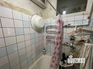 2-к квартира, вторичка, 42м2, 1/9 этаж