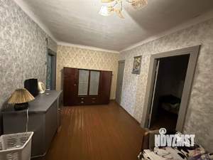 3-к квартира, вторичка, 54м2, 1/2 этаж