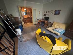 3-к квартира, вторичка, 60м2, 1/9 этаж